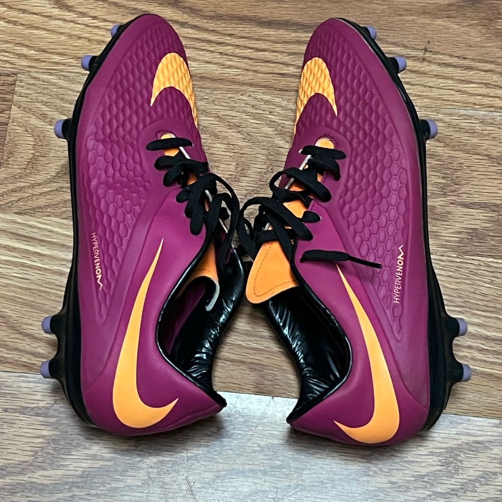 Hypervenom cleats size 8 men